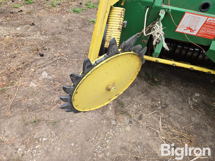 1990-john-deere-535-image-13