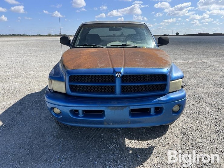 1999-dodge-ram-1500-image-2