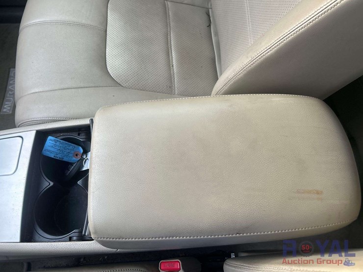2014-nissan-murano-image-21