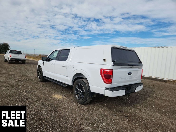 2022-ford-f150-xlt-image-3