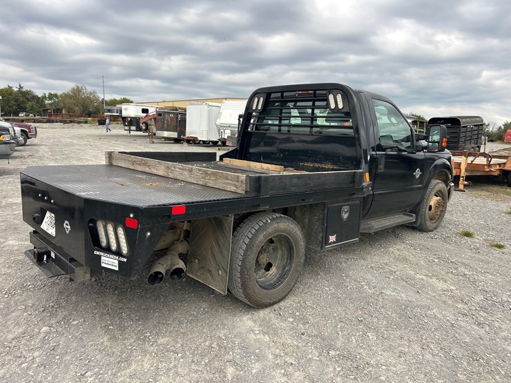 2011-ford-f350-image-4