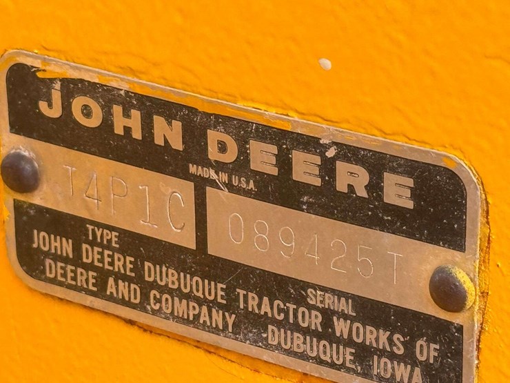 1969-john-deere-300-image-27
