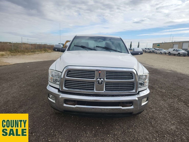 2012-ram-2500-laramie-image-23