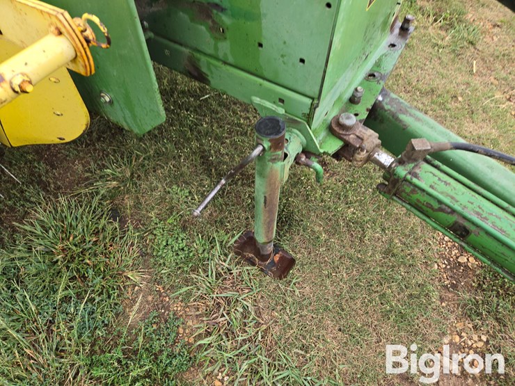 1985-john-deere-347-image-10