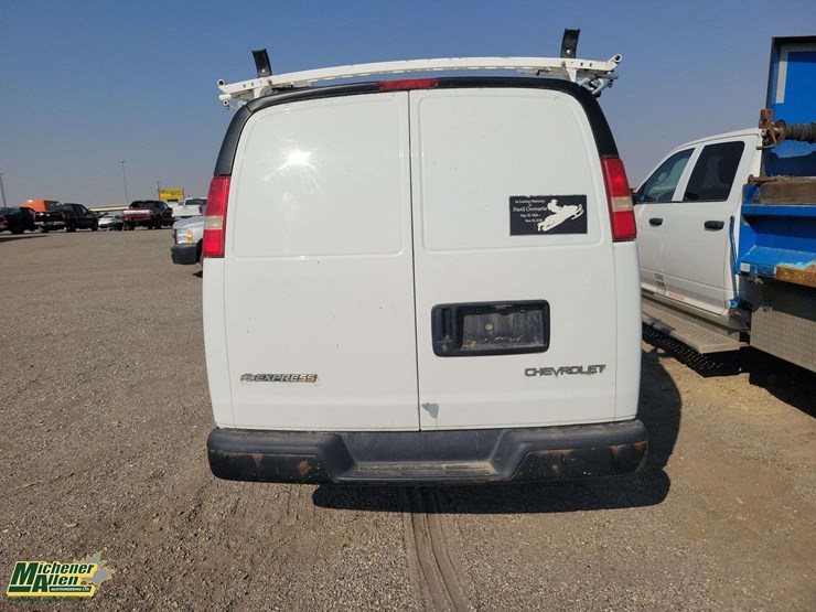 non-operable-2006-chevrolet-express-s/a-cube-van-image-6