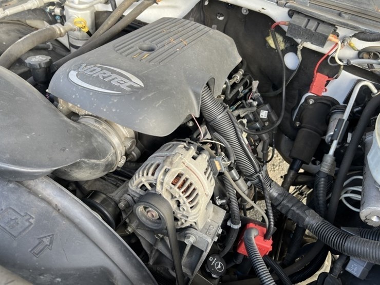 2006-chevrolet-silverado-3500-image-11