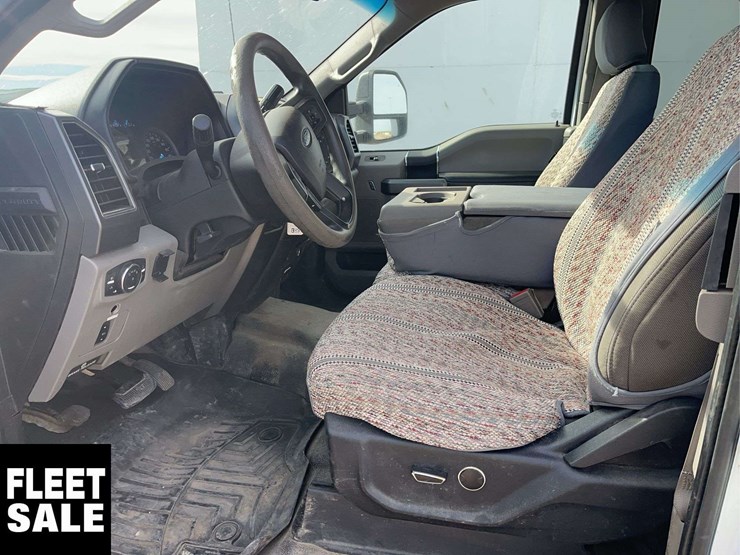 2018-ford-f350-image-11