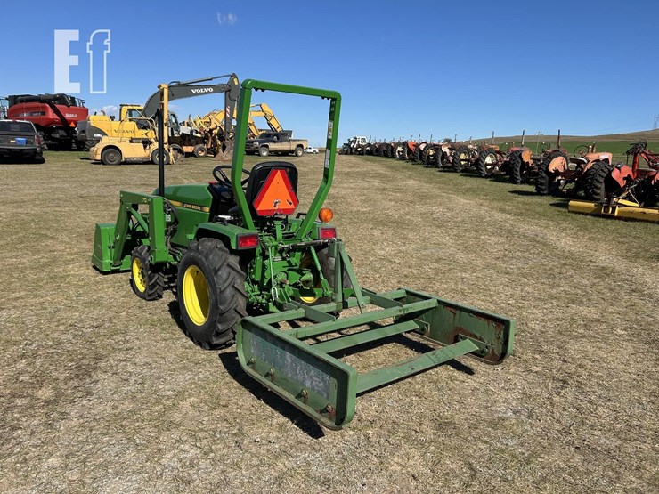 1992-john-deere-670-image-5