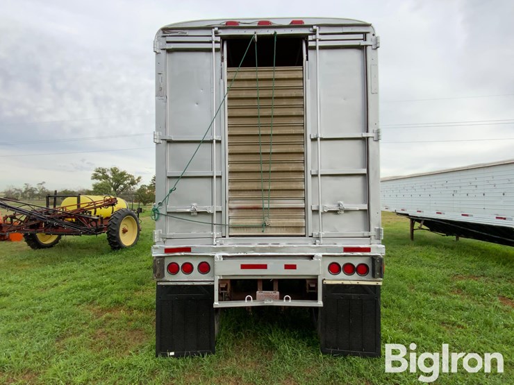1965-wilson-livestock-trailer-image-6