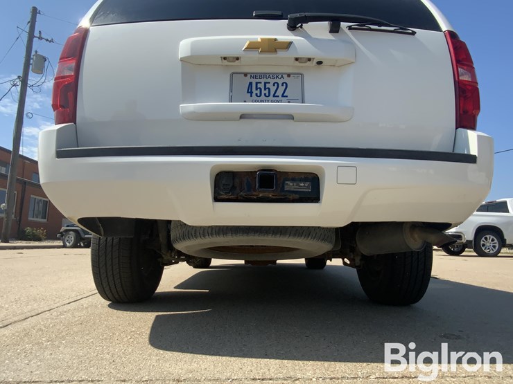 2014-chevrolet-tahoe-image-18