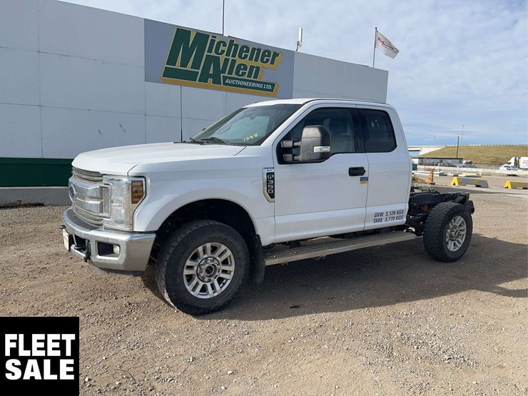 2018-ford-f350-image-1
