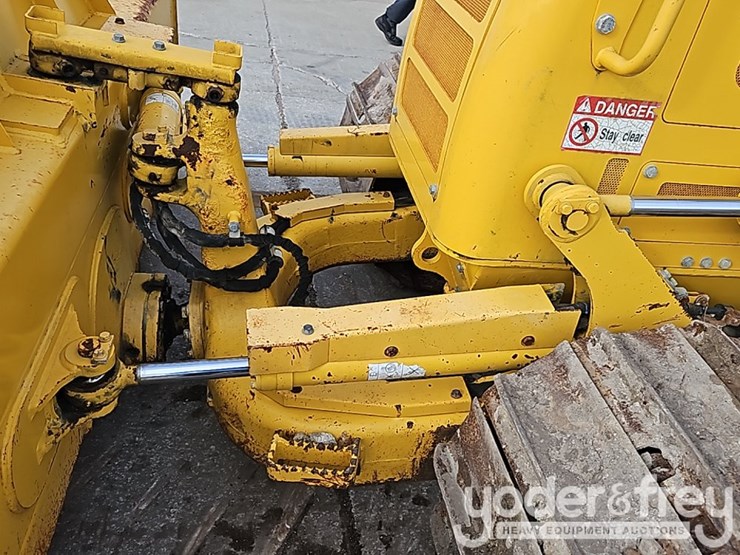 2021-komatsu-d39pxi-24-image-16