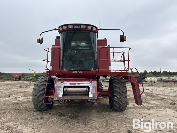 1995-case-ih-2166-image-2
