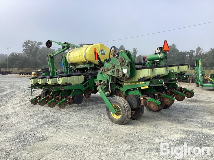 2011-john-deere-1770nt-image-7