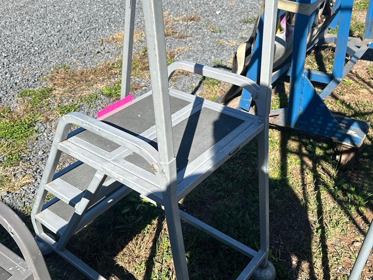 step-ladder-image-4