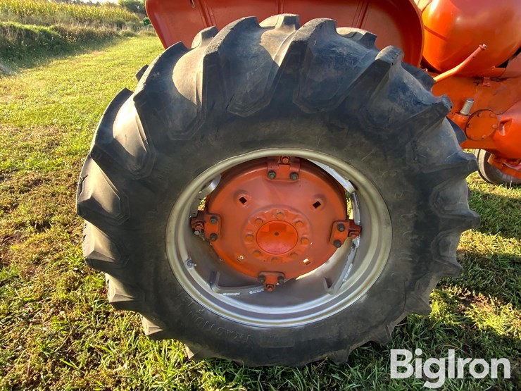1959-allis-chalmers-d17-image-13