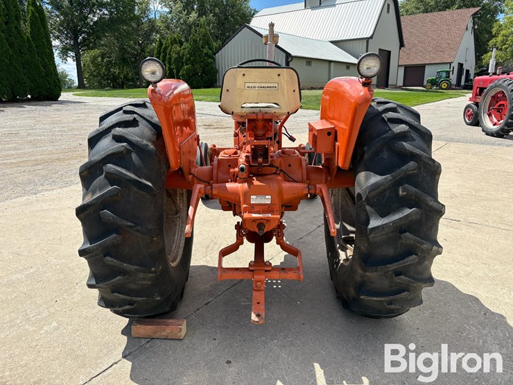1960-allis-chalmers-d17-image-6