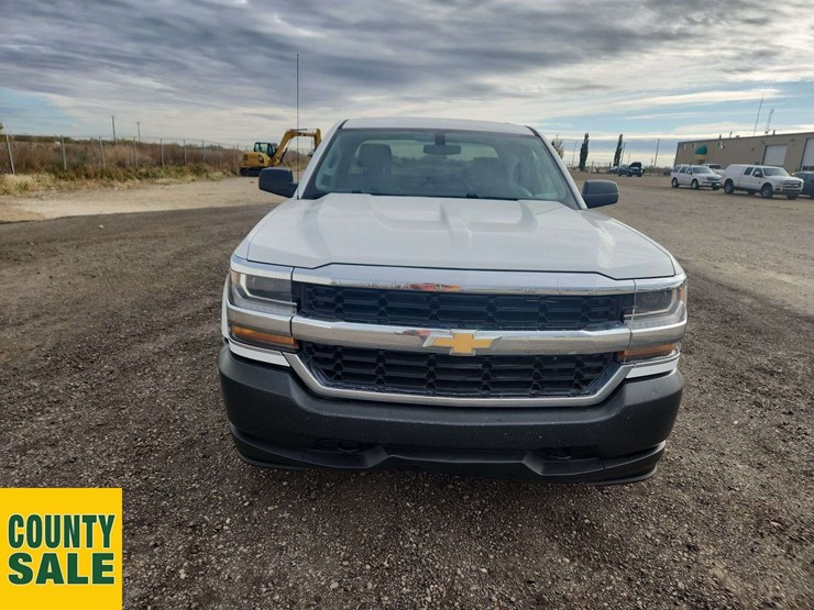 2019-chevrolet-silverado-1500-image-23