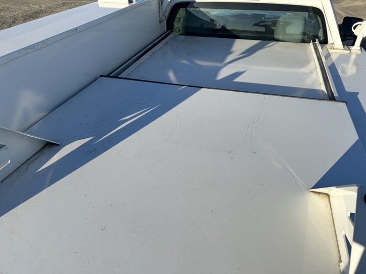 2016-ford-f350-image-27