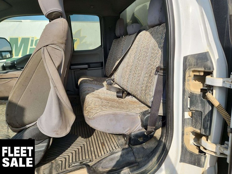 2020-ford-f550-image-41