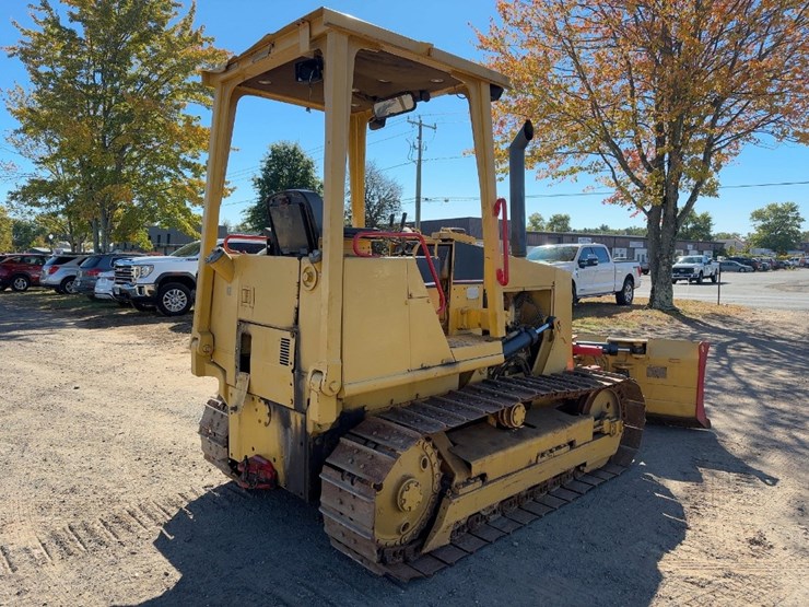 1994-caterpillar-d3c-iii-image-5