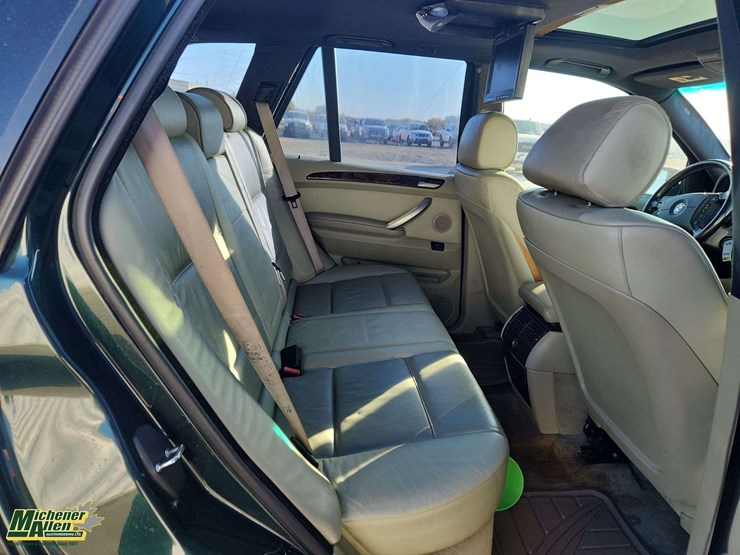 2000-bmw-x5-image-17