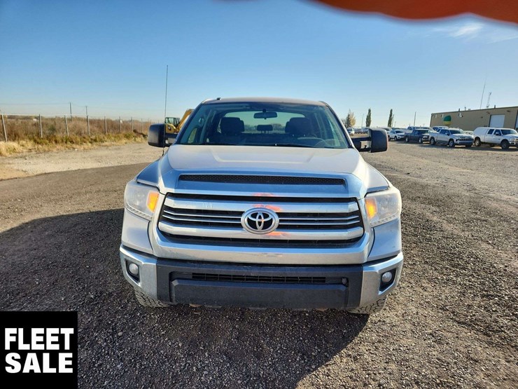2017-toyota-tundra-image-19