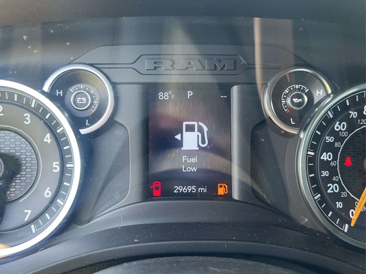 2022-dodge-ram-1500-image-34