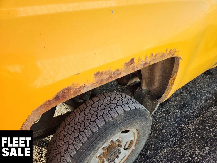 2016-chevrolet-silverado-2500hd-image-45