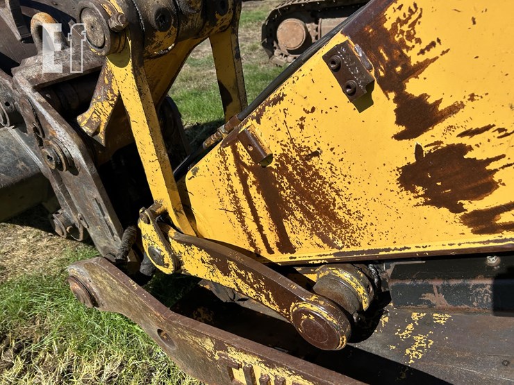 deere-200-lc-image-36