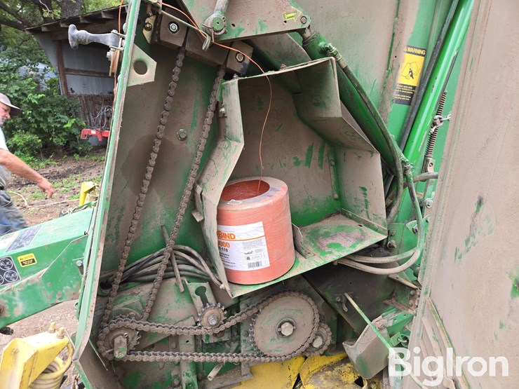 1990-john-deere-535-image-17