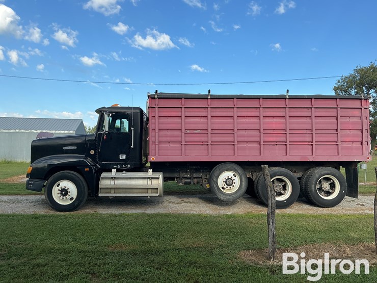1989-freightliner-fld120-image-8
