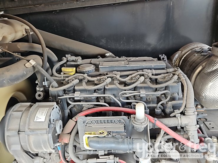 jlg-660sj-image-24
