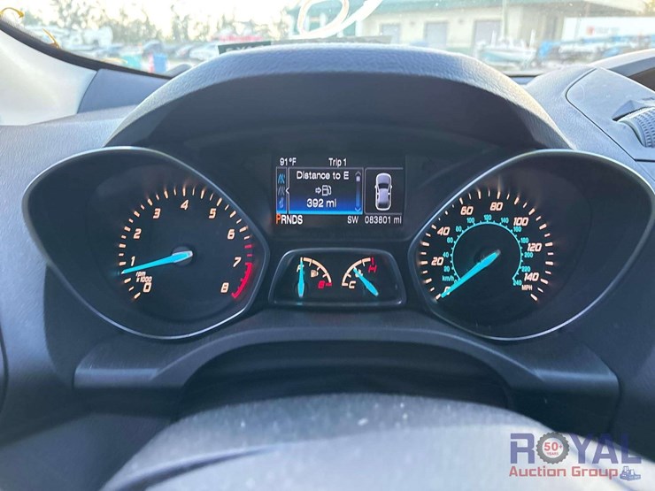 2016-ford-escape-image-8