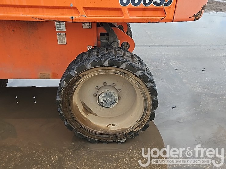 2018-jlg-660sj-image-19