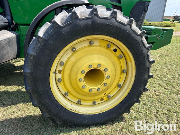 2009-john-deere-8330-image-19