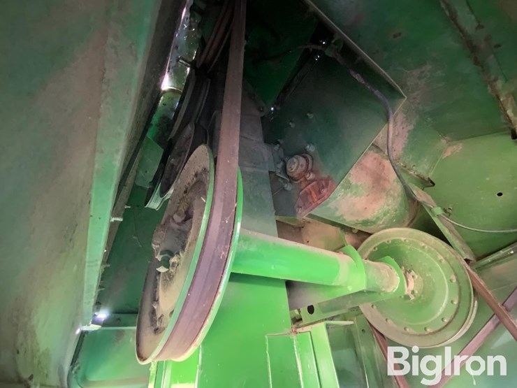 1987-john-deere-7720-titan-ii-image-20