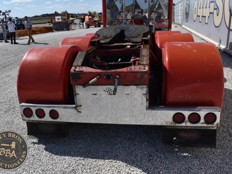 1990-peterbilt-379-image-27