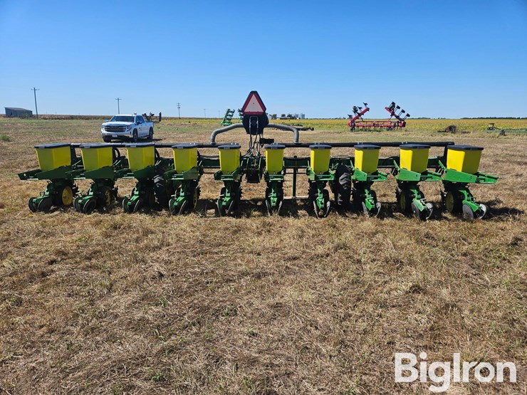 john-deere-2-image-6