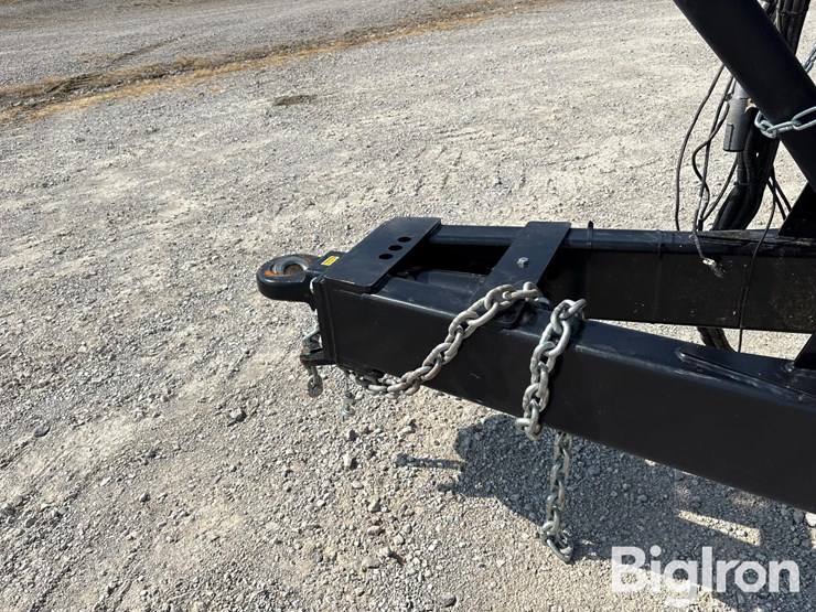 2024-kinze-1421-grain-cart-image-9