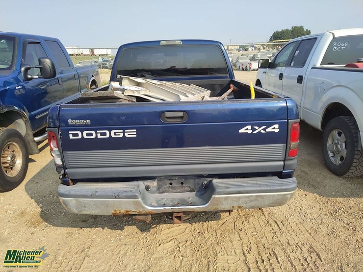 2001-dodge-ram-1500-image-14