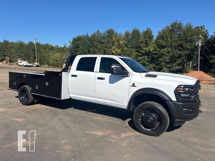 2025-dodge-ram-4500-image-1