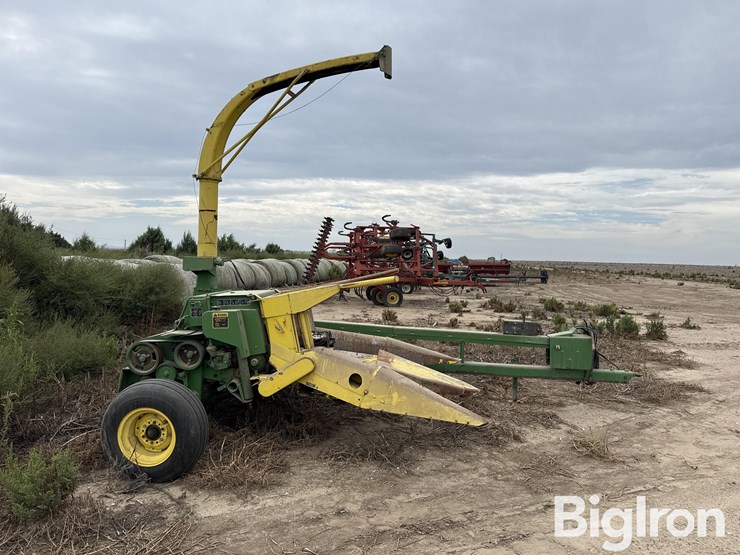 1983-john-deere-3960-image-4
