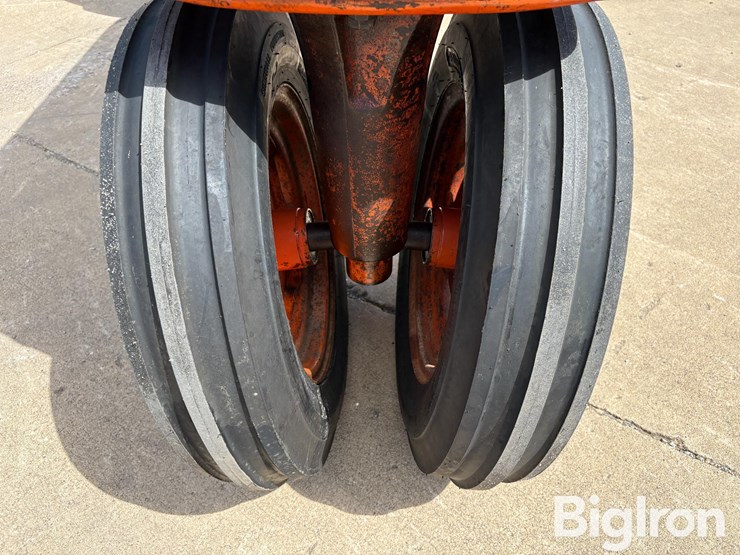 1958-allis-chalmers-d17-image-9