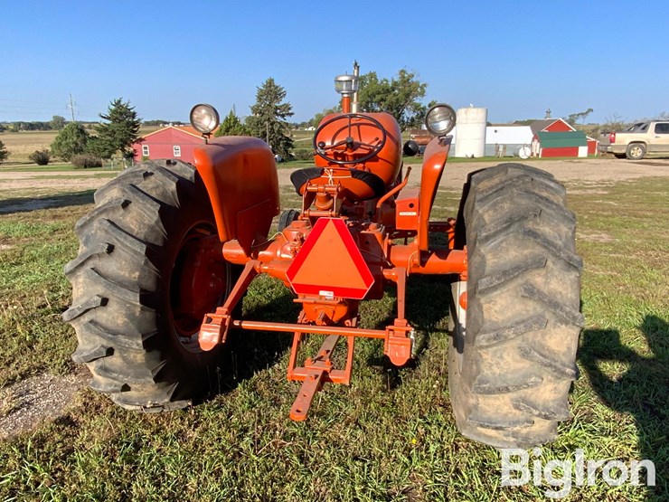 1959-allis-chalmers-d17-image-6