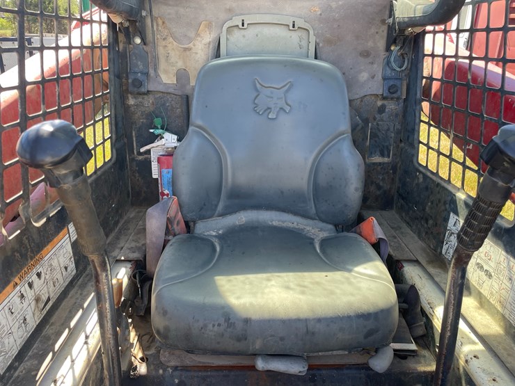 bobcat-t250-image-21