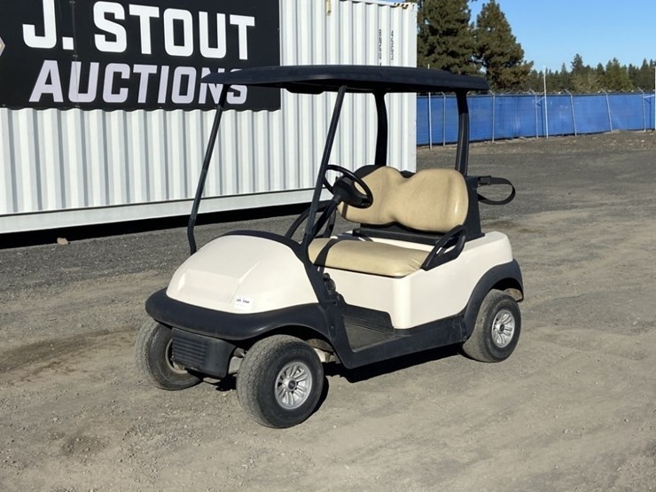 club-car-precedent-golf-cart-image-1