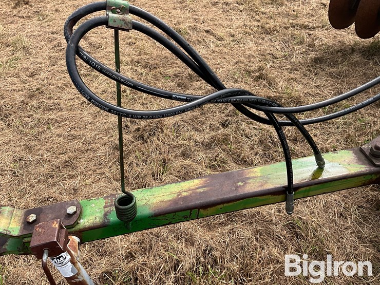john-deere-14-image-10