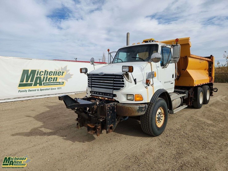 2009-sterling-lt8500-image-1