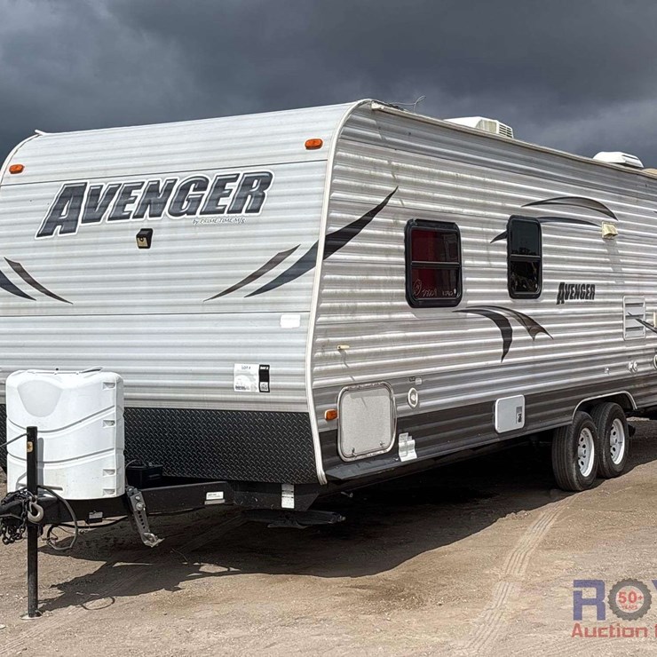 2013 FOREST RIVER Avenger RV